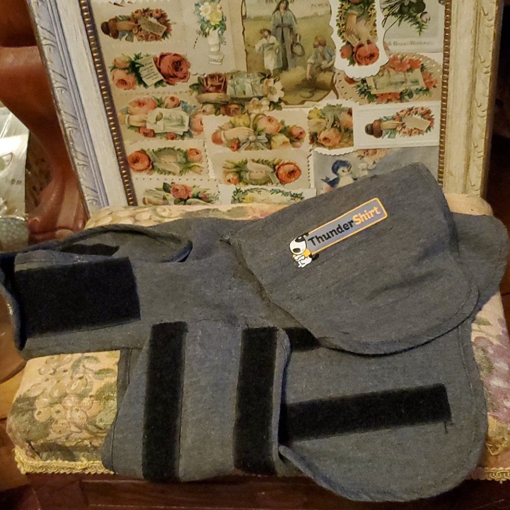 Small Dog Thundershirt on Box NOS - Picture 2 of 5